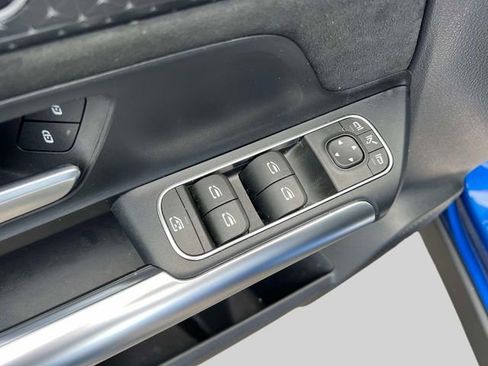 Used 2025 Mercedes-Benz GLA 250 4MATIC image 21