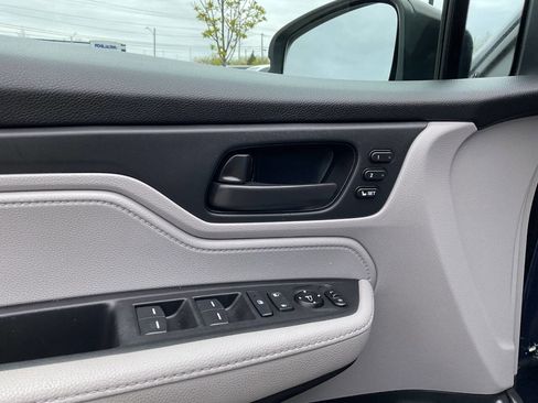 Used 2019 Honda Odyssey EX-L image 36