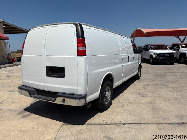 Used 2019 Chevrolet Express 3500 Extended w/ Driver Convenience Package RWD image 7