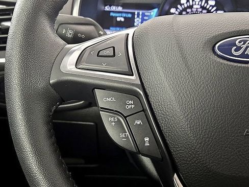 Certified 2021 Ford Edge Titanium image 22