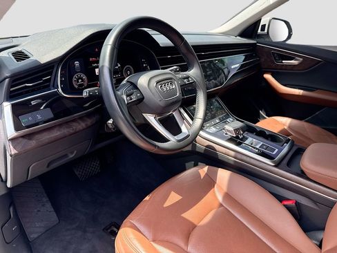 Used 2020 Audi Q8 Premium Plus AWD/4WD image 10