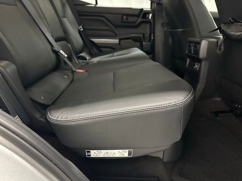 Used 2025 Toyota 4Runner TRD Off-Road Premium image 51