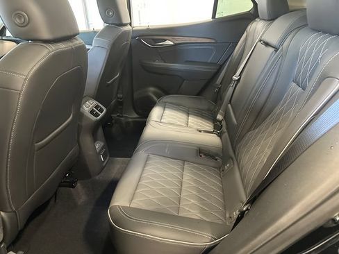 Used 2023 Buick Envision Avenir AWD/4WD image 31