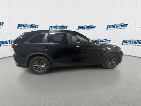 Used 2025 MAZDA CX-70 3.3 Turbo w/ Preferred Package AWD/4WD image 10