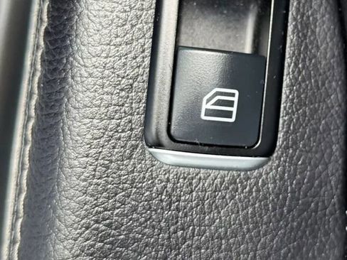 Used 2016 Mercedes-Benz GL 450 4MATIC image 36
