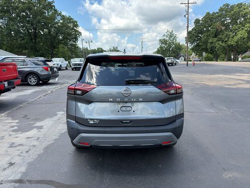 Used 2023 Nissan Rogue SV AWD/4WD image 6