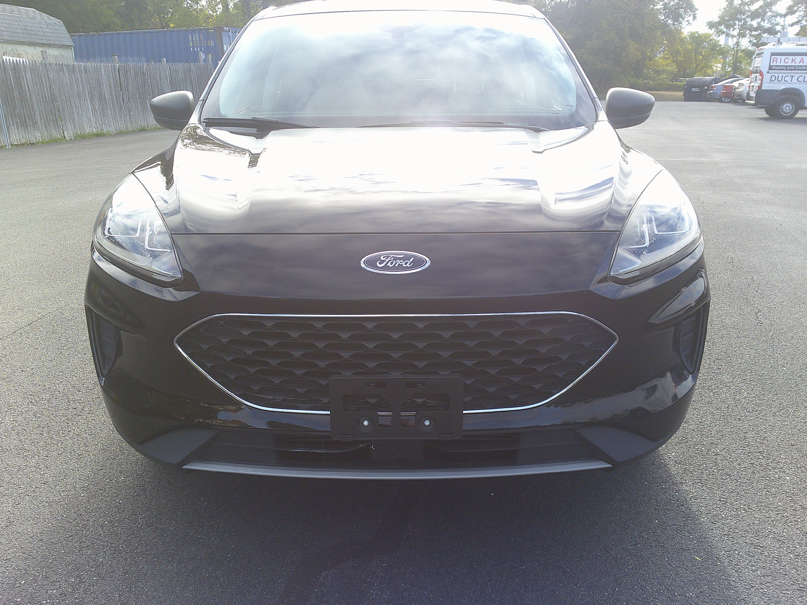 Used 2022 Ford Escape SE w/ Cold Weather Package AWD/4WD image 3