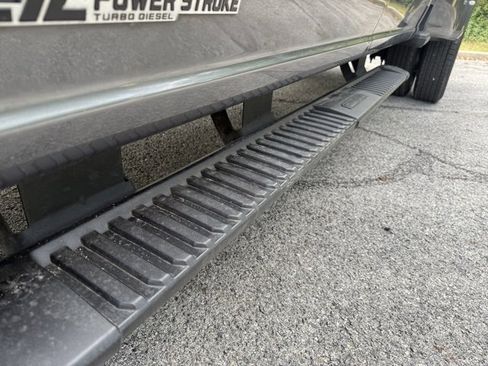 Used 2025 Ford F350 XLT image 9