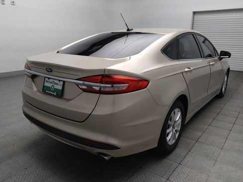 Used 2018 Ford Fusion S FWD image 9