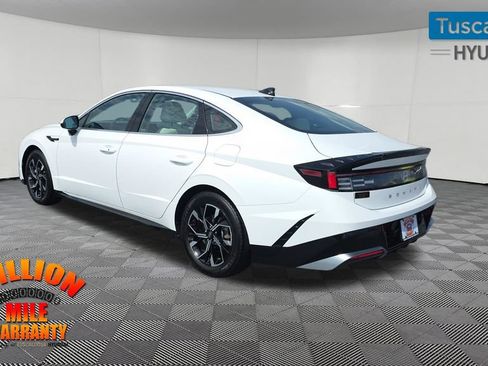 Used 2025 Hyundai Sonata SEL FWD image 5