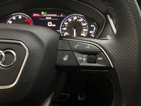 Used 2024 Audi SQ5 Premium w/ Convenience Package AWD/4WD image 35