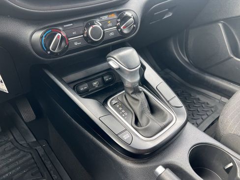 Used 2021 Kia Soul GT-Line image 19