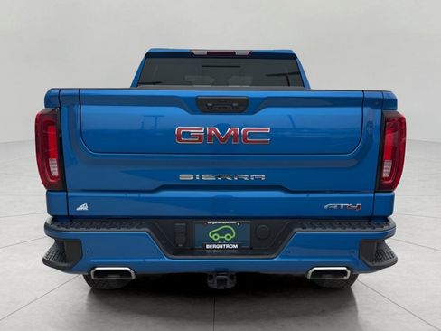Used 2024 GMC Sierra 1500 AT4 w/ AT4 Premium Package AWD/4WD image 5