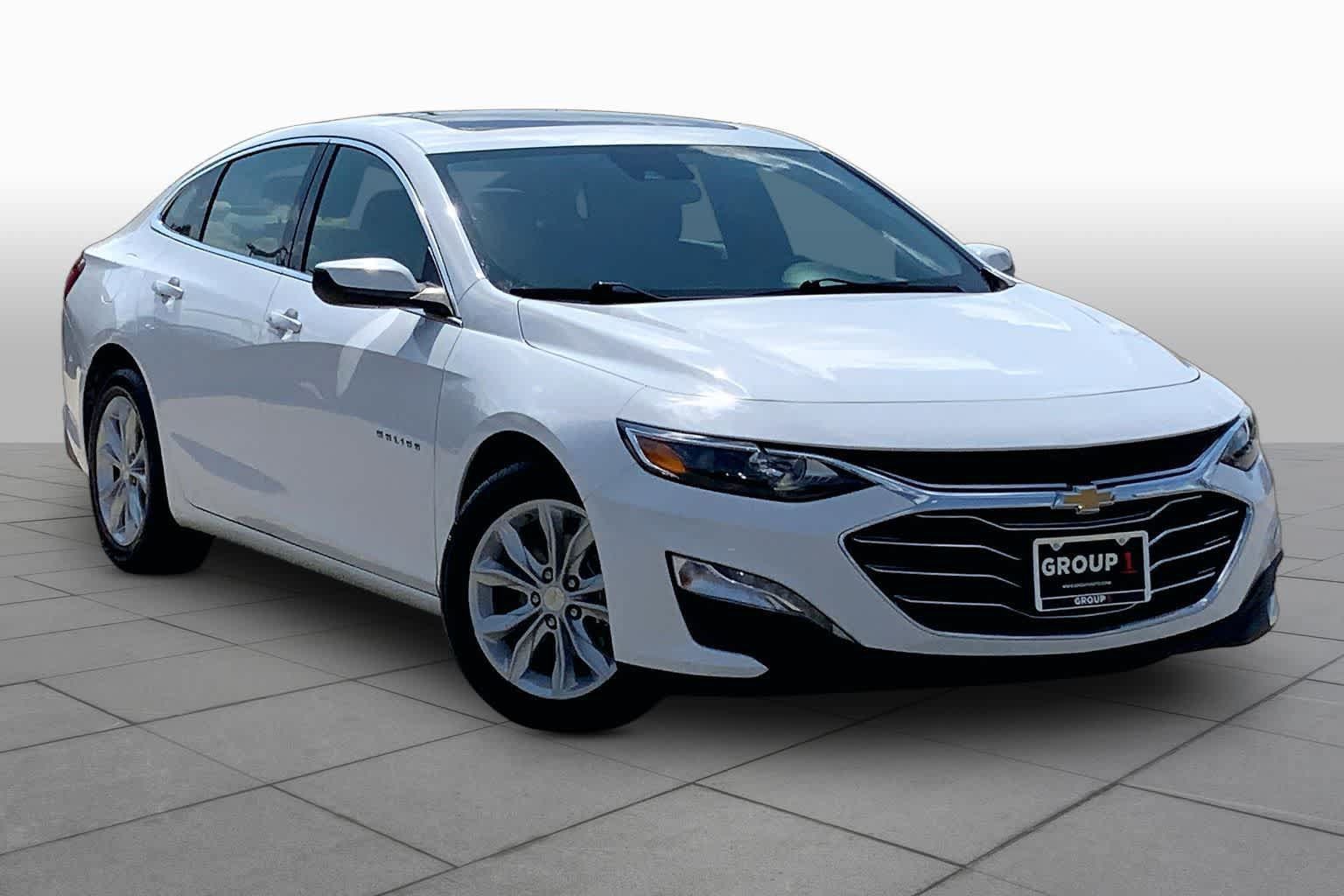 Used 2024 Chevrolet Malibu LT FWD image 3