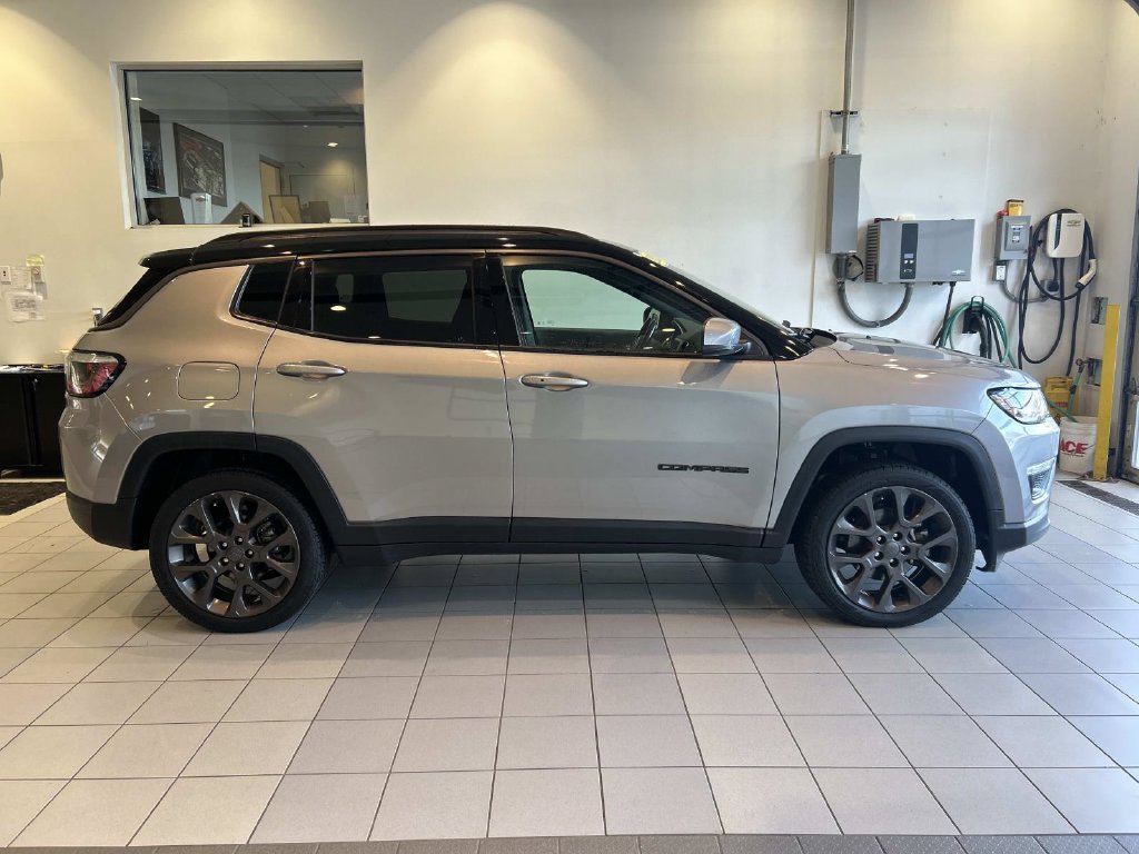 Used 2020 Jeep Compass High Altitude AWD/4WD image 2