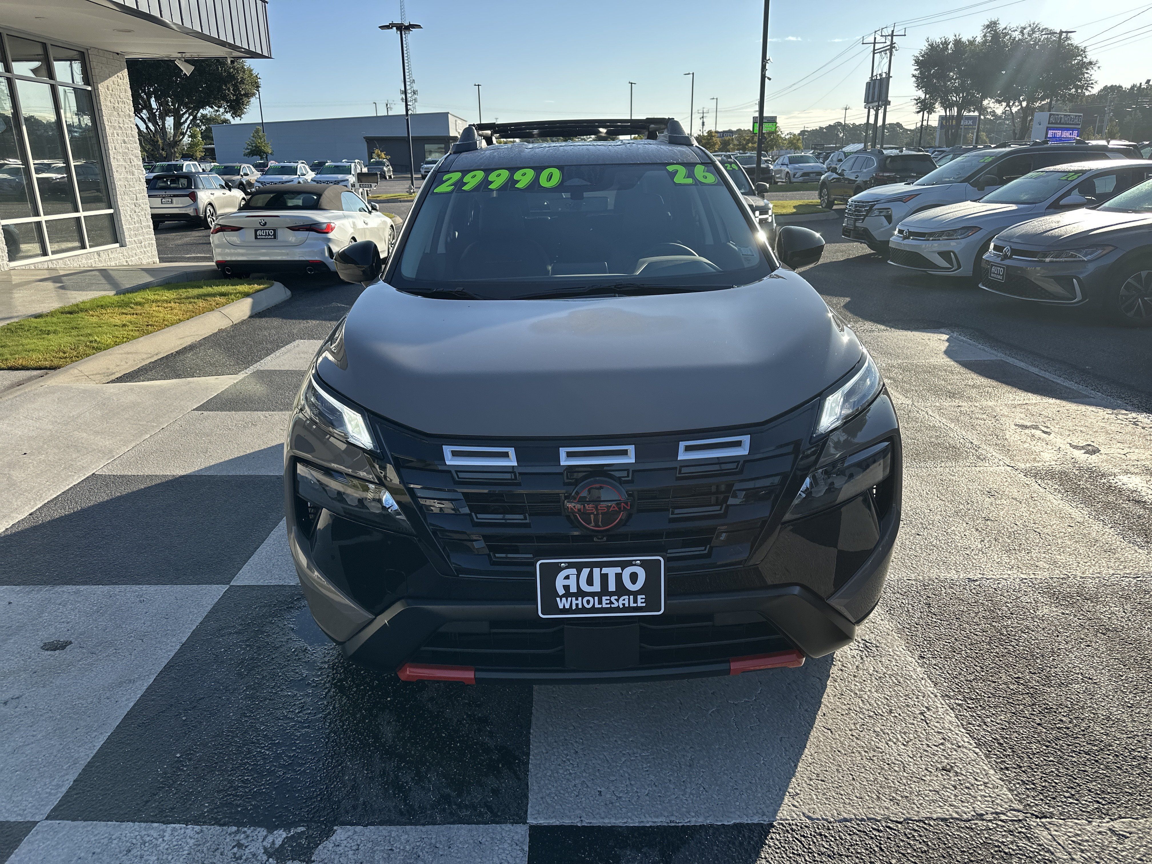 Used 2026 Nissan Rogue SV AWD/4WD image 2