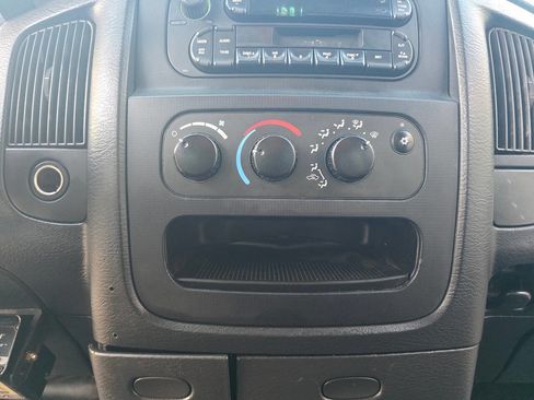 Used 2005 Dodge Ram 3500 Truck ST image 25