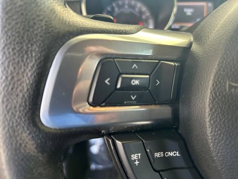 Used 2015 Ford Mustang Coupe w/ Equipment Group 051A RWD image 38