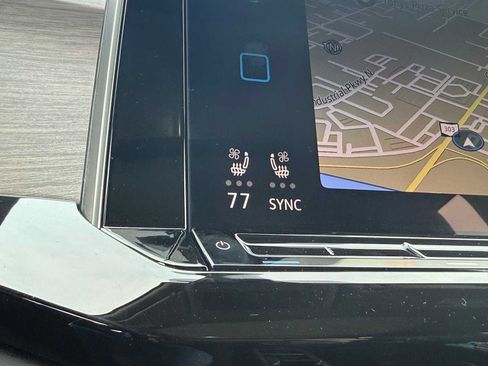 New 2026 Volkswagen Atlas SEL AWD/4WD image 14