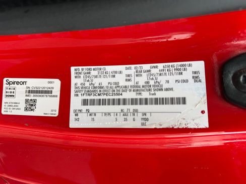 Used 2023 Ford F350 XL w/ XL Chrome Package image 32