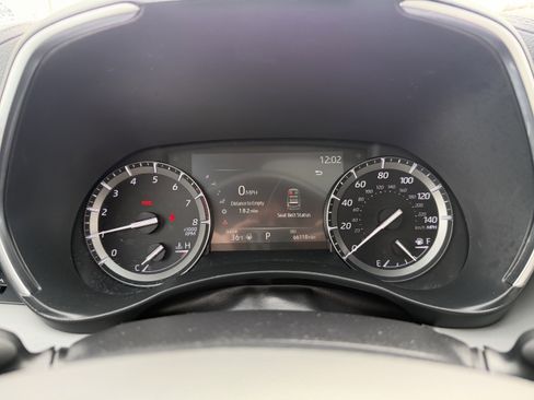 Used 2020 Toyota Highlander Limited image 15