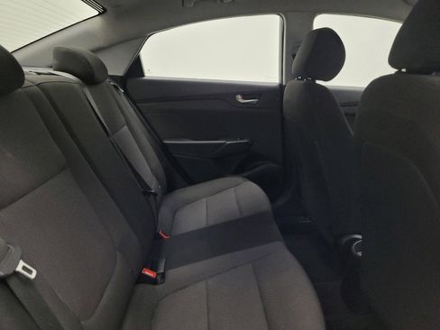 Used 2018 Hyundai Accent SE image 19