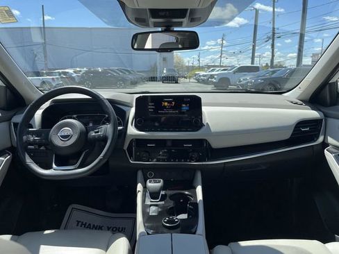 Used 2023 Nissan Rogue SL w/ SL Premium Package AWD/4WD image 13