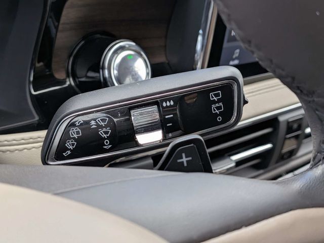 Used 2020 Lincoln Corsair Reserve FWD image 25