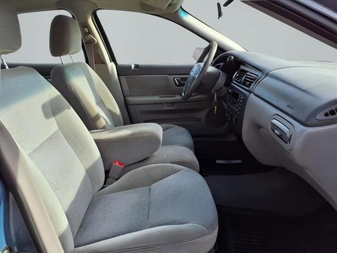 Used 2000 Ford Taurus SES image 13