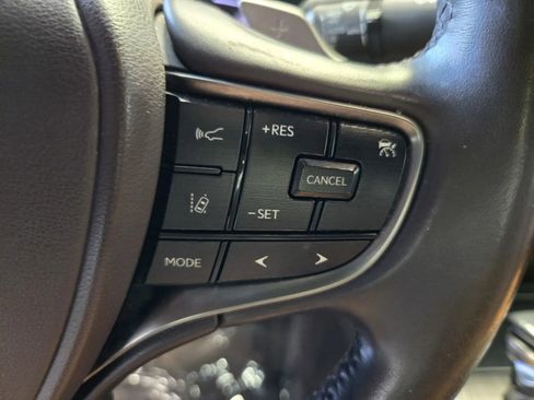 Used 2021 Lexus ES 300h w/ Premium Package FWD image 16