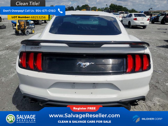 Used 2018 Ford Mustang Coupe RWD image 8