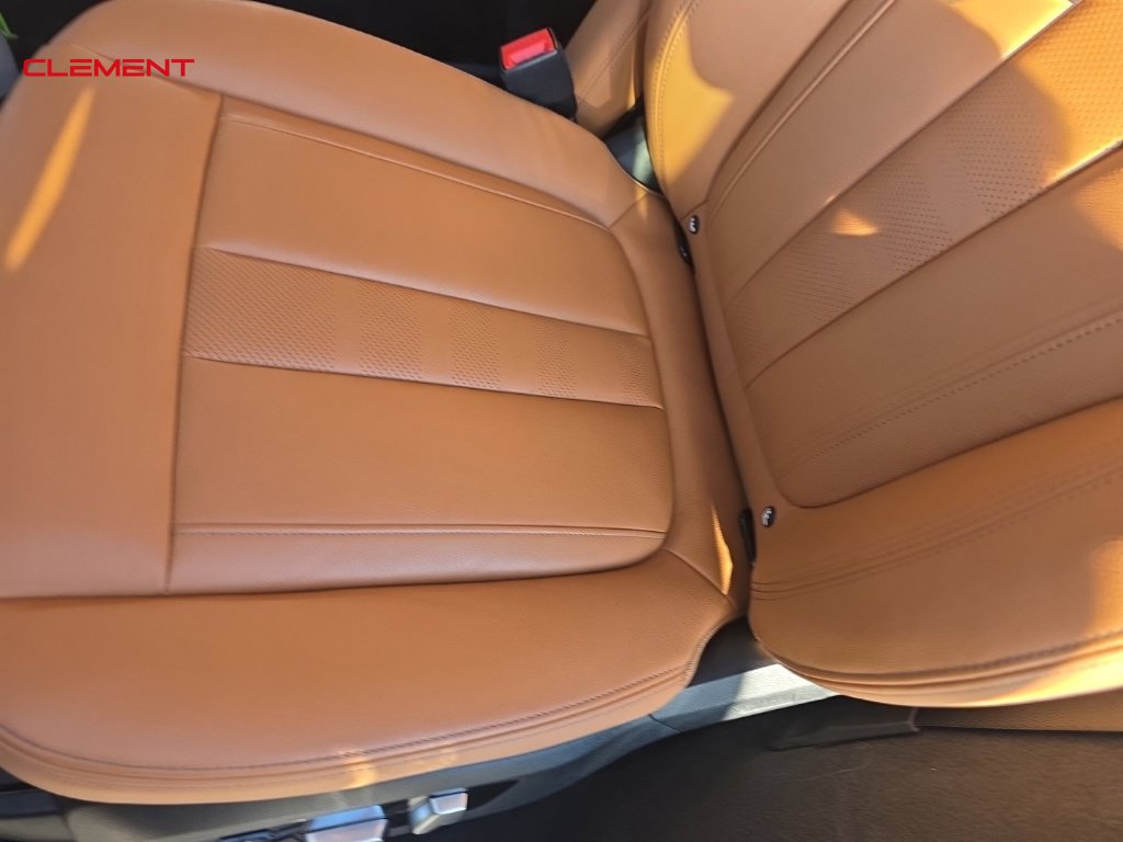 Used 2021 BMW X7 xDrive40i w/ Premium Package AWD/4WD image 27