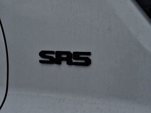 New 2026 Toyota 4Runner SR5 image 16