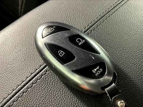 Certified 2025 Hyundai Santa Cruz SE image 35