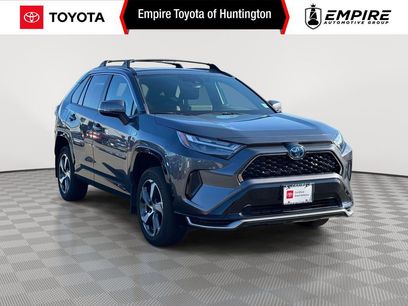 Used 2024 Toyota RAV4 SE w/ Weather & Moonroof Package