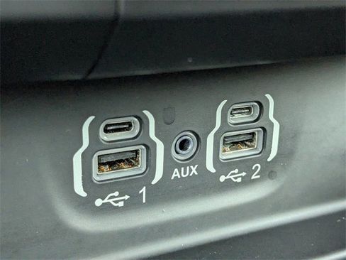 Used 2021 RAM 1500 Laramie w/ Sport Appearance Package image 21