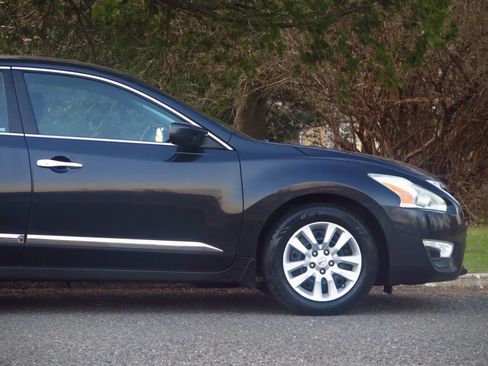 Used 2013 Nissan Altima 2.5 SV w/ 2.5SV Convenience Pkg image 28