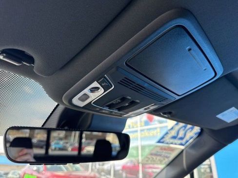 Used 2022 Honda Ridgeline Black Edition image 15