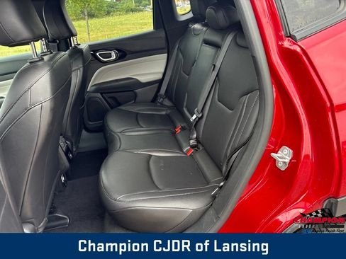 Used 2025 Jeep Compass Limited AWD/4WD image 14