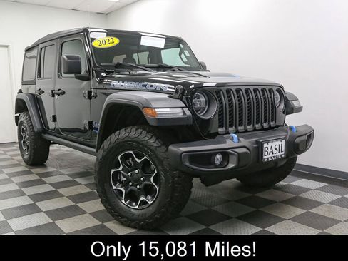 Used 2022 Jeep Wrangler Unlimited Rubicon 4xe w/ Cold Weather Group AWD/4WD image 2