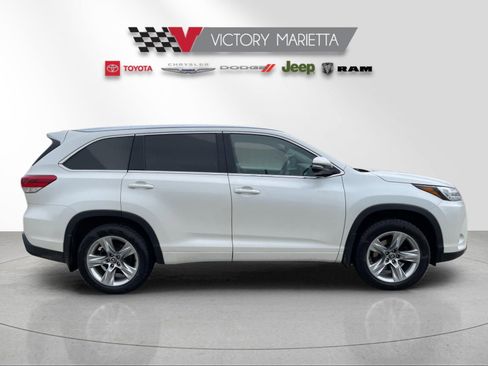 Used 2019 Toyota Highlander Limited image 5