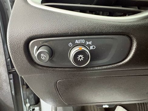 Used 2024 Chevrolet Malibu LT FWD image 18