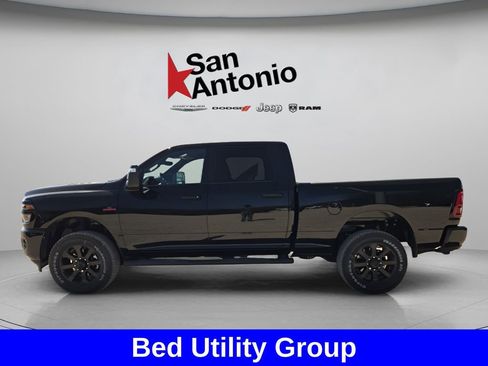 New 2026 RAM 2500 Tradesman AWD/4WD image 5