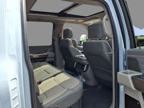 New 2026 Ford F350 Platinum w/ Platinum Plus Package AWD/4WD image 11