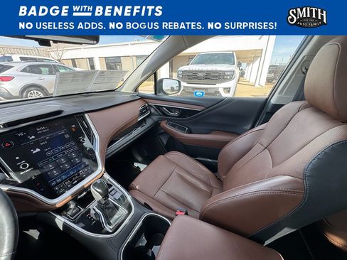 Used 2023 Subaru Outback Touring XT AWD/4WD image 15