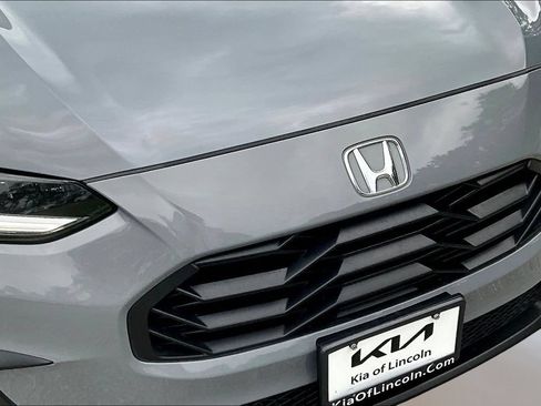 Used 2024 Honda HR-V Sport image 27