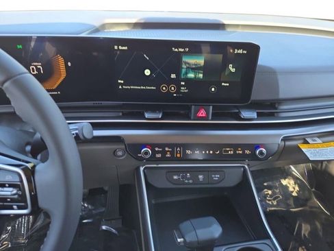 New 2026 Kia Carnival image 25