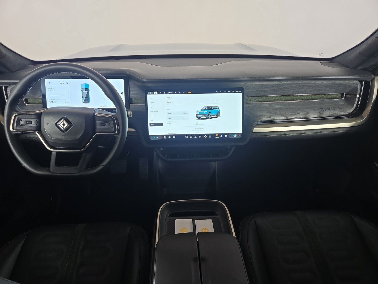 Used 2025 Rivian R1S Adventure Dual AWD/4WD image 27