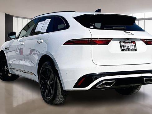 Used 2024 Jaguar F-PACE R-Dynamic S image 4