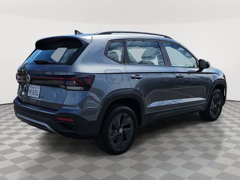 Used 2025 Volkswagen Taos S FWD image 5